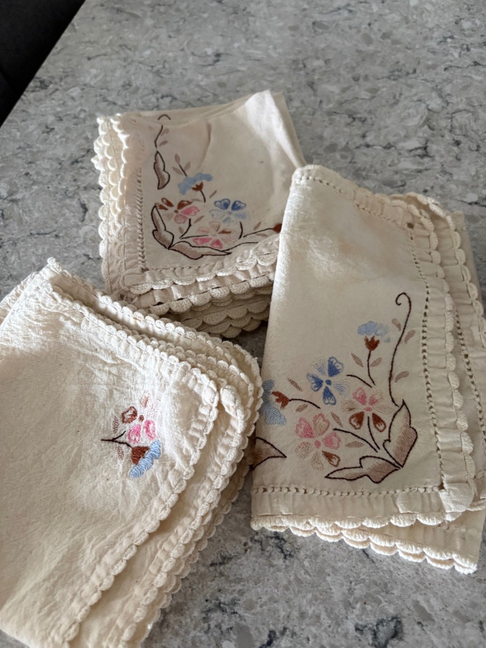 13 Piece Vintage Hand made Embroidered Linen Napkins and Placemats